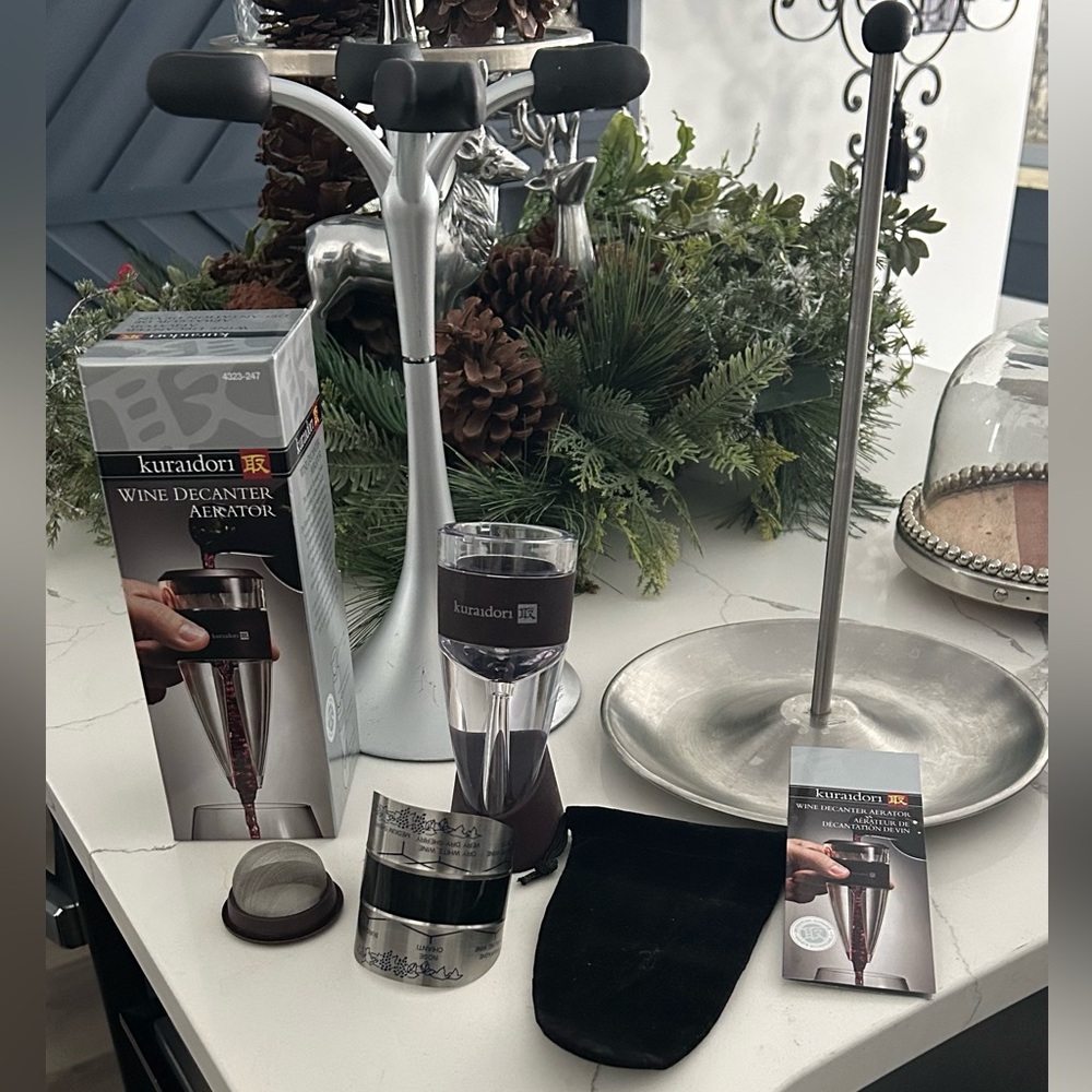 Fabulous wine accessories bundle